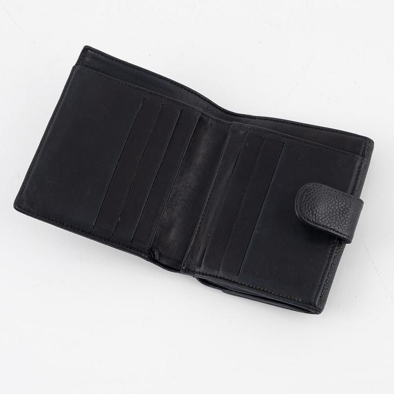 Chanel, wallet.