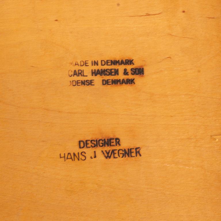 Hans J. Wegner, stolar, 6 st, "Spisestolen/ CH-23", Carl Hansen & Son, Odense, Danmark.