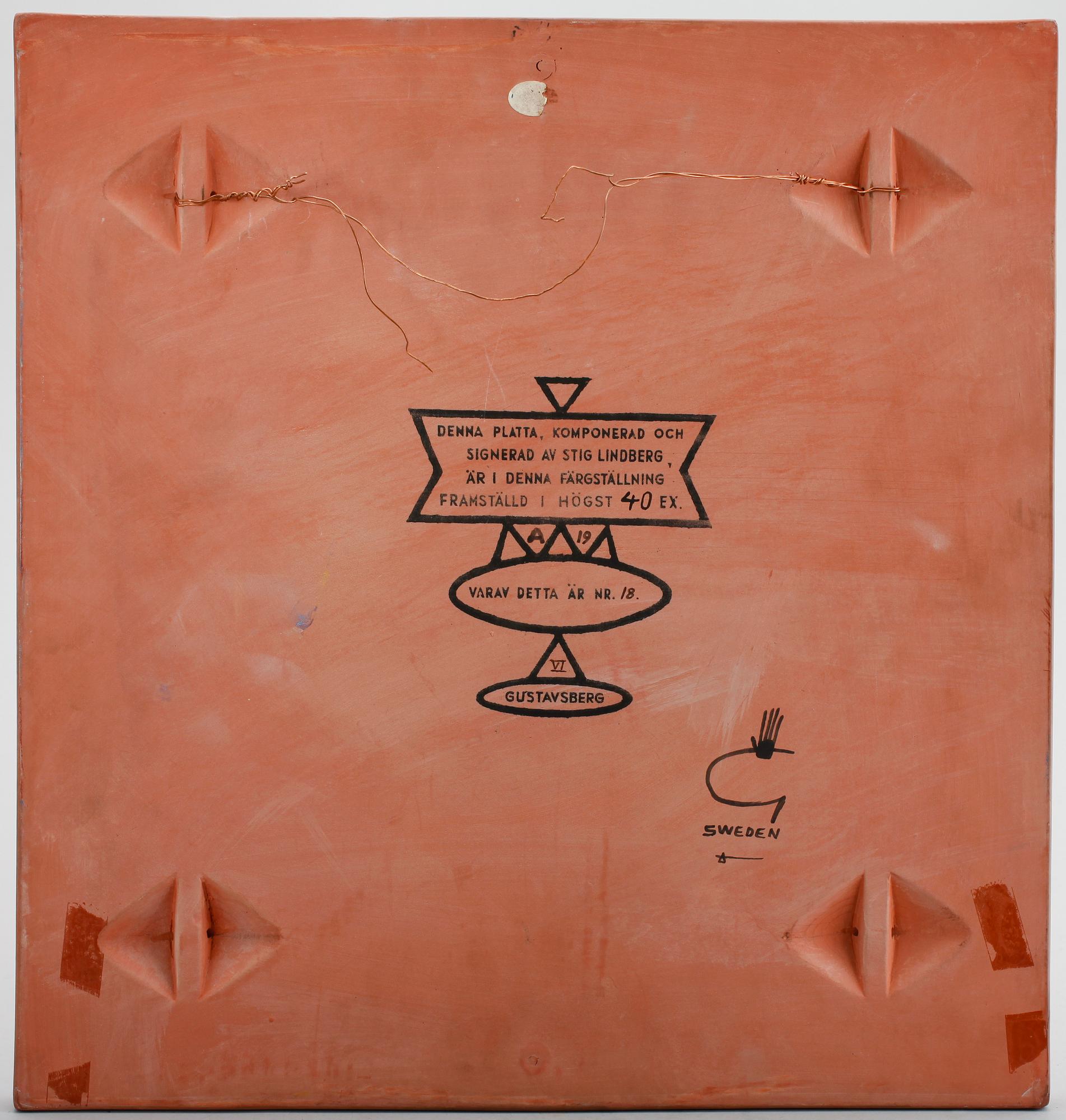 VÄGGPLAKETT, fajans, "Karneval", Stig Lindberg, Gustavsbergs studio, större modell 39 x 39.