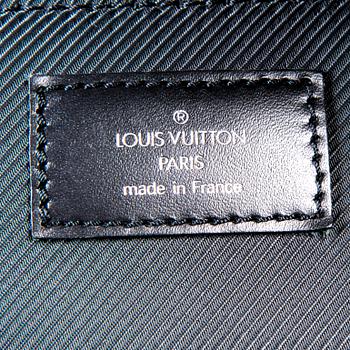 RESEGARDEROB, Louis Vuitton.