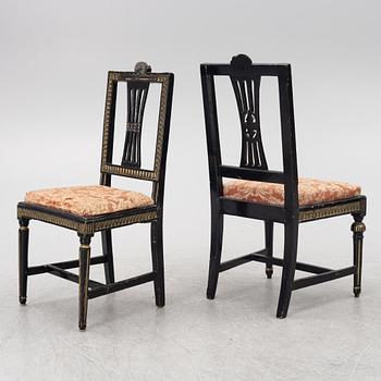 Stolar, 3 st snarlika, Lindome, sengustavianska, omkring år 1800.
