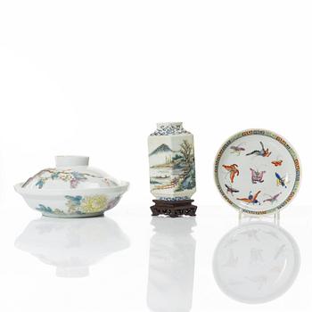 A Chinese famille rose porcelain bowl with cover, a vase and a brush stand, 20th century.