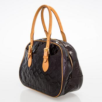 Louis Vuitton, "Summit Drive", väska.