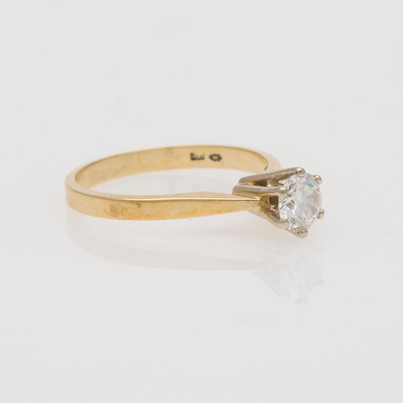 RING, briljantslipad diamant, 14K kultaa. Coster Diamonds.