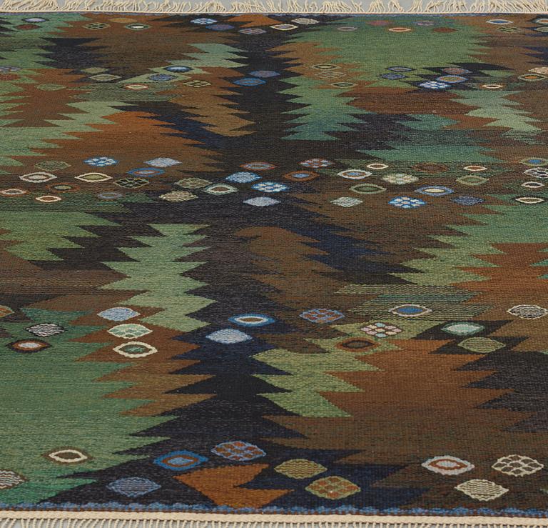 Barbro Nilsson, MATTO, "Tånga brun och grön", flat weave, ca 228 x 169,5 cm, signed AB MMF BN.