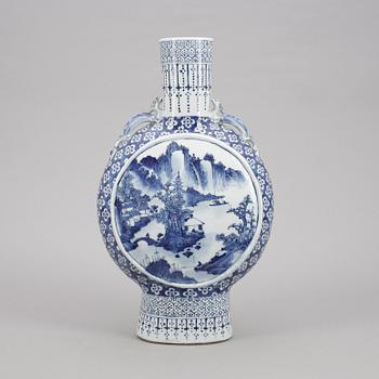 PILGRIMSFLASKA, porslin, Kina, 1800-talets slut.