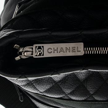 LAUKKU, Chanel.