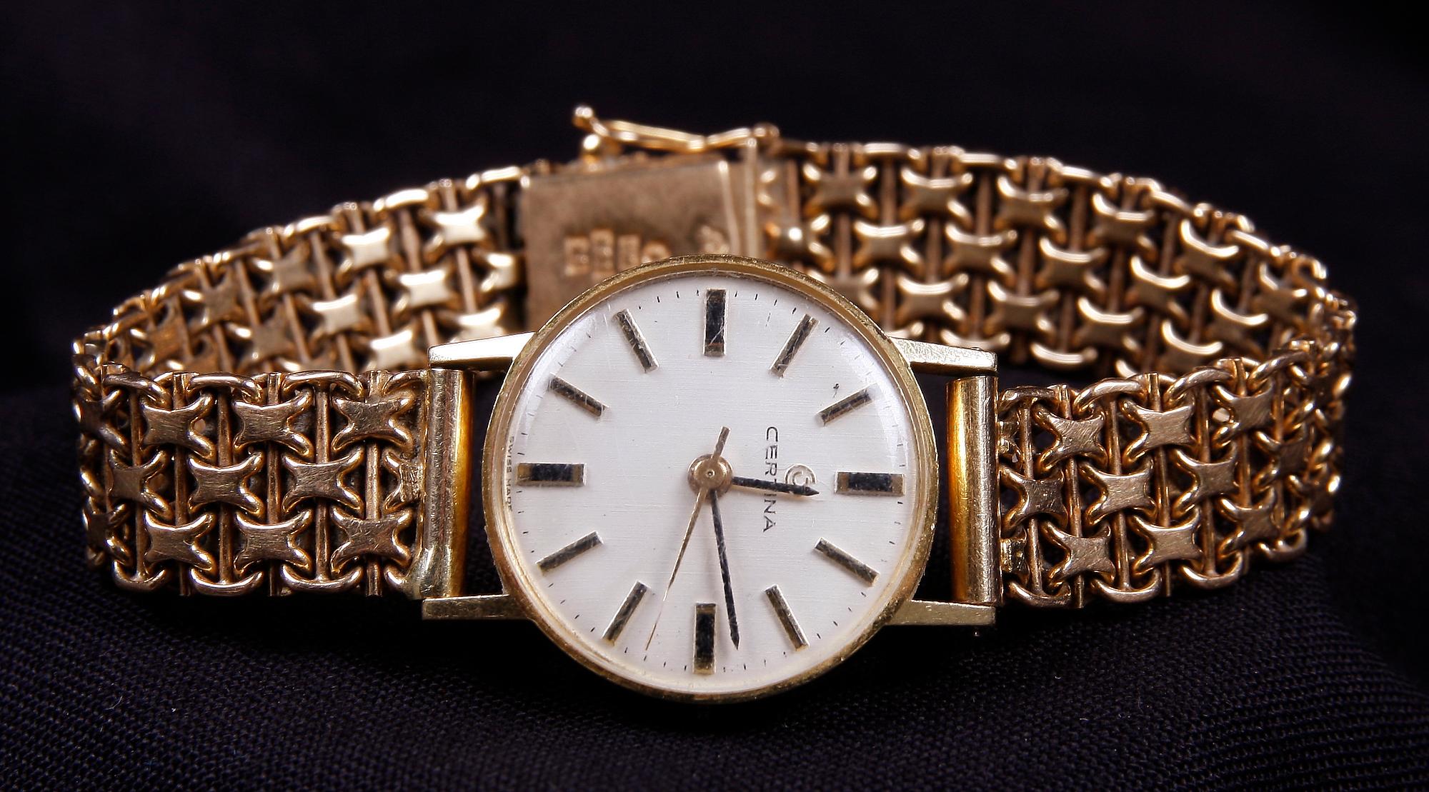 DAMARMBANDSUR, guld 18K, Certina, armbandet Stockholm 1962. Totalvikt 30 gram.