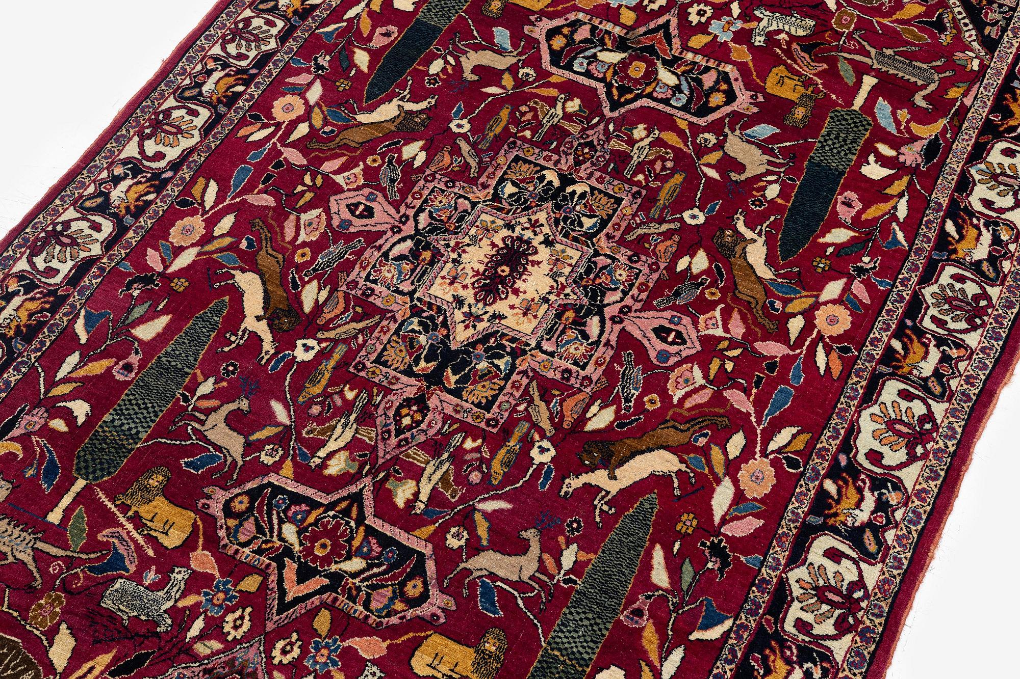 Matta, antik Khorasan, östra Persien, ca 234 x 134 cm.