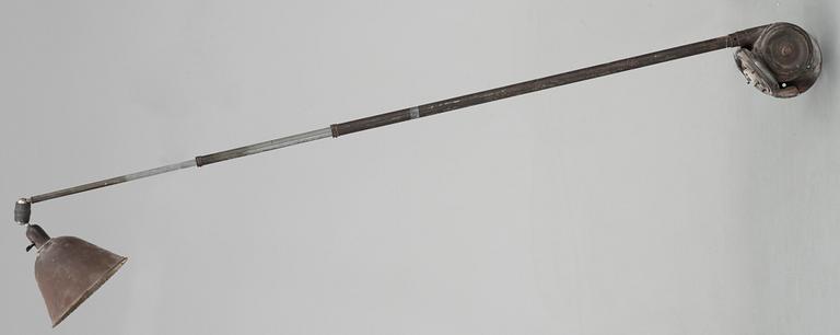 INDUSTRILAMPA, vägg/tak, "Triplex", Johan Petter Johansson, Enköping, 1920/30-tal.