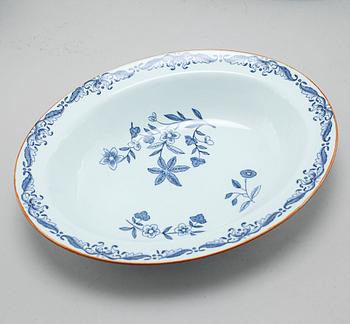 24 pieces of "Ostindia" table ware in earthenware, Rörstrand, 20th century.