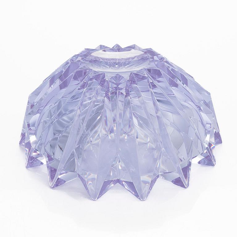 Aimo Okkolin, A 'Water lily' bowl, signed Aimo Okkolin Riihimäen Lasi Oy.