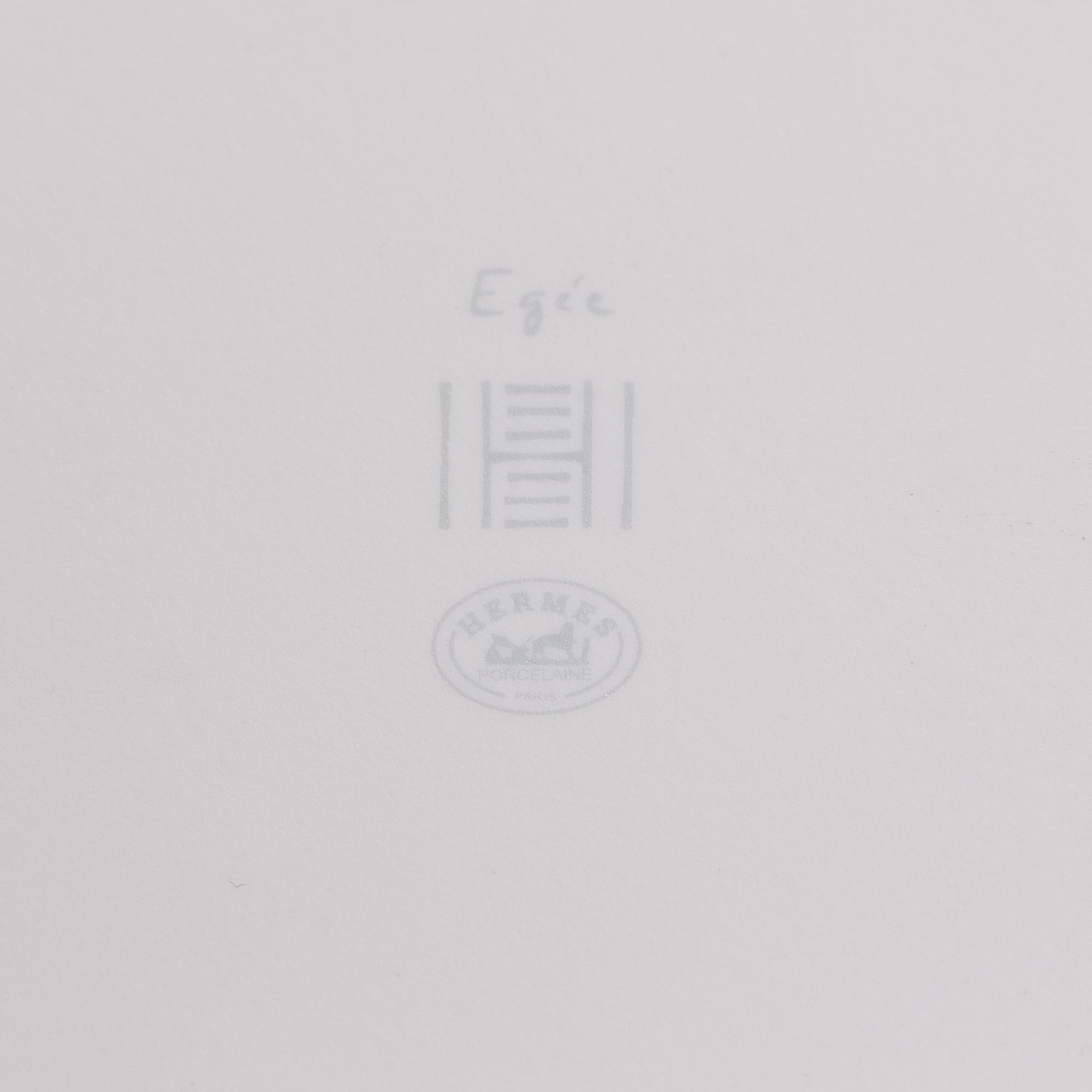 HERMÈS, SERVIS, 53 delar, "Egee", porslin, tidigt 2000-tal.