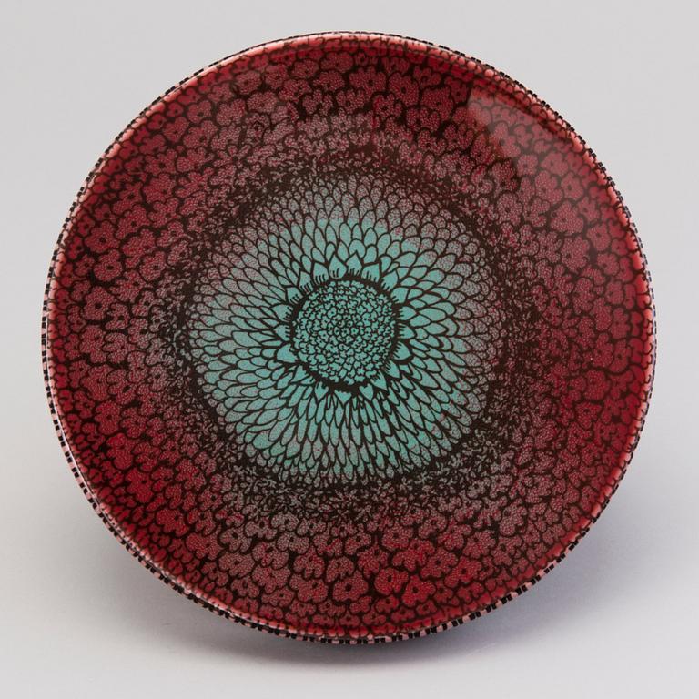 HEINI RIITAHUHTA, a porcelain 'Mushroom' sculpture/serving dish, signed Heini Riitahuhta.
