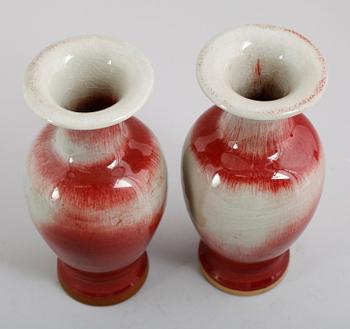 VASER, 1 par, keramik, Kina, sent 1900-/2000-tal.