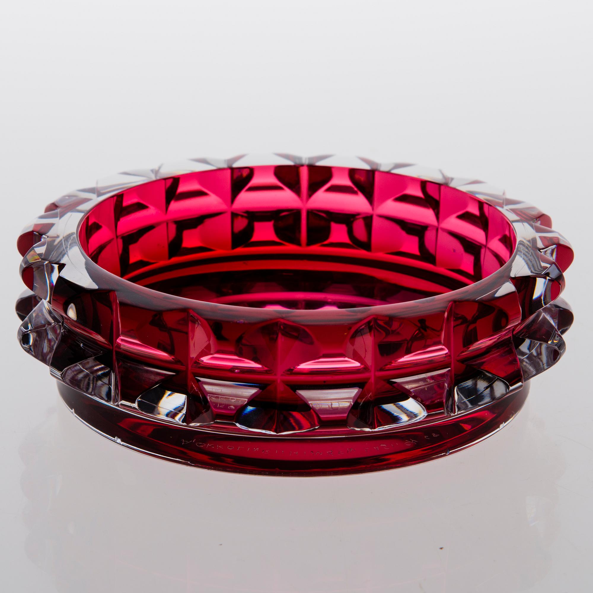 AIMO OKKOLIN, SKÅL, "Serpentin", signerad Riihimäen lasi Oy 68.