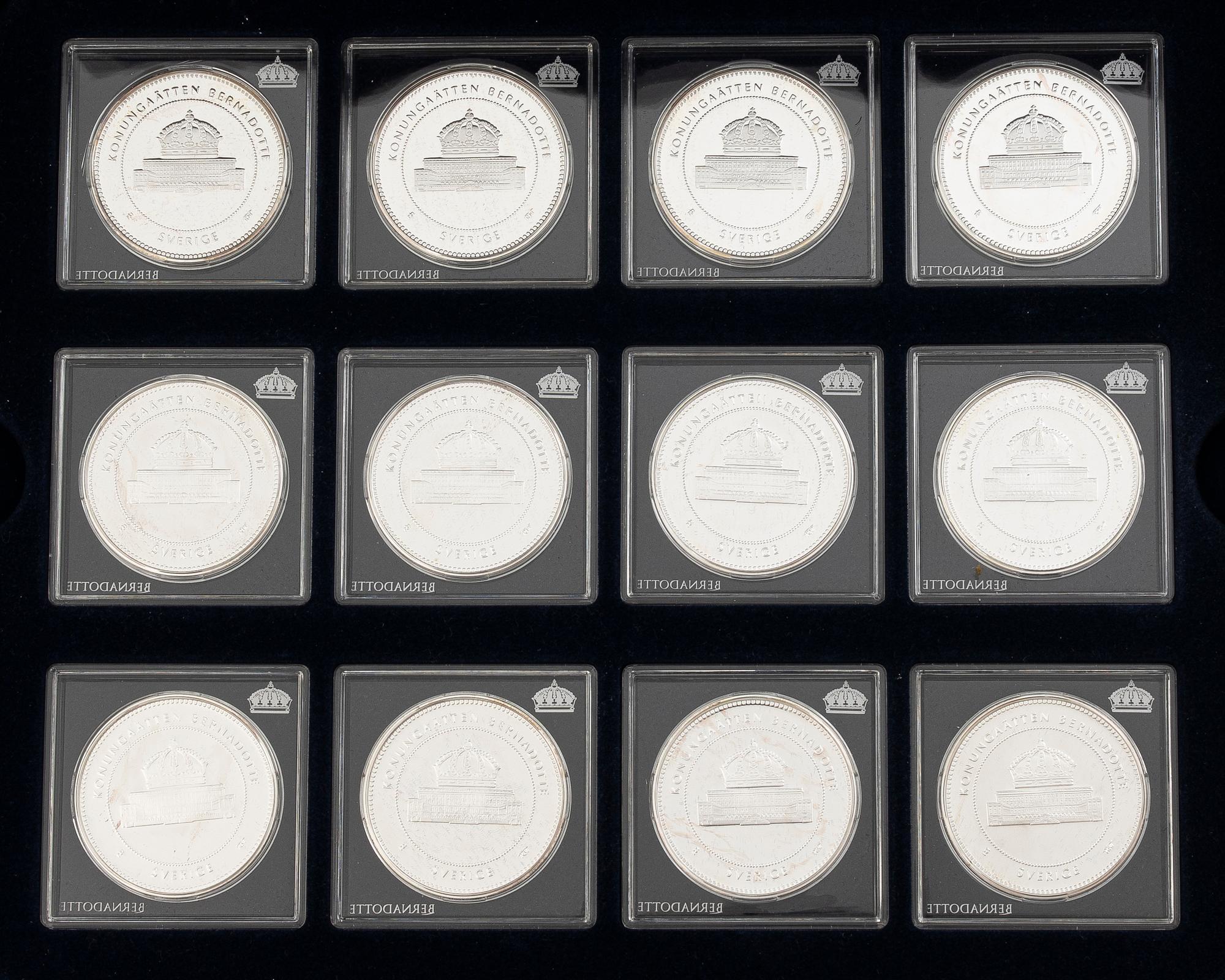 Medals, 24, silver .925, “The Bernadotte Dynasty”, Mynthuset Sverige.