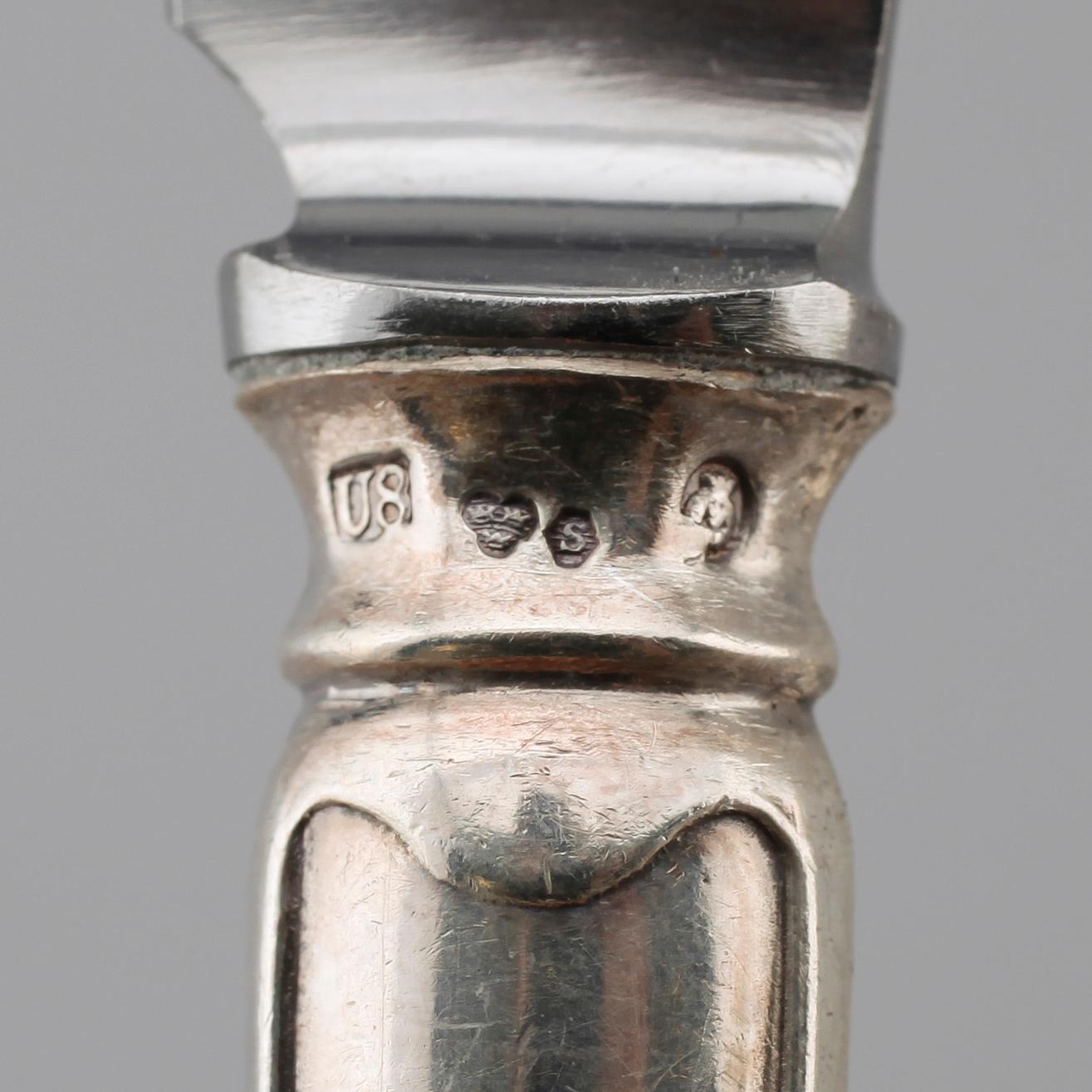 BESTICK, 99 delar, silver, CG Hallberg, Stockholm 1940-tal. Total vikt med stålblad ca 5034 gram.