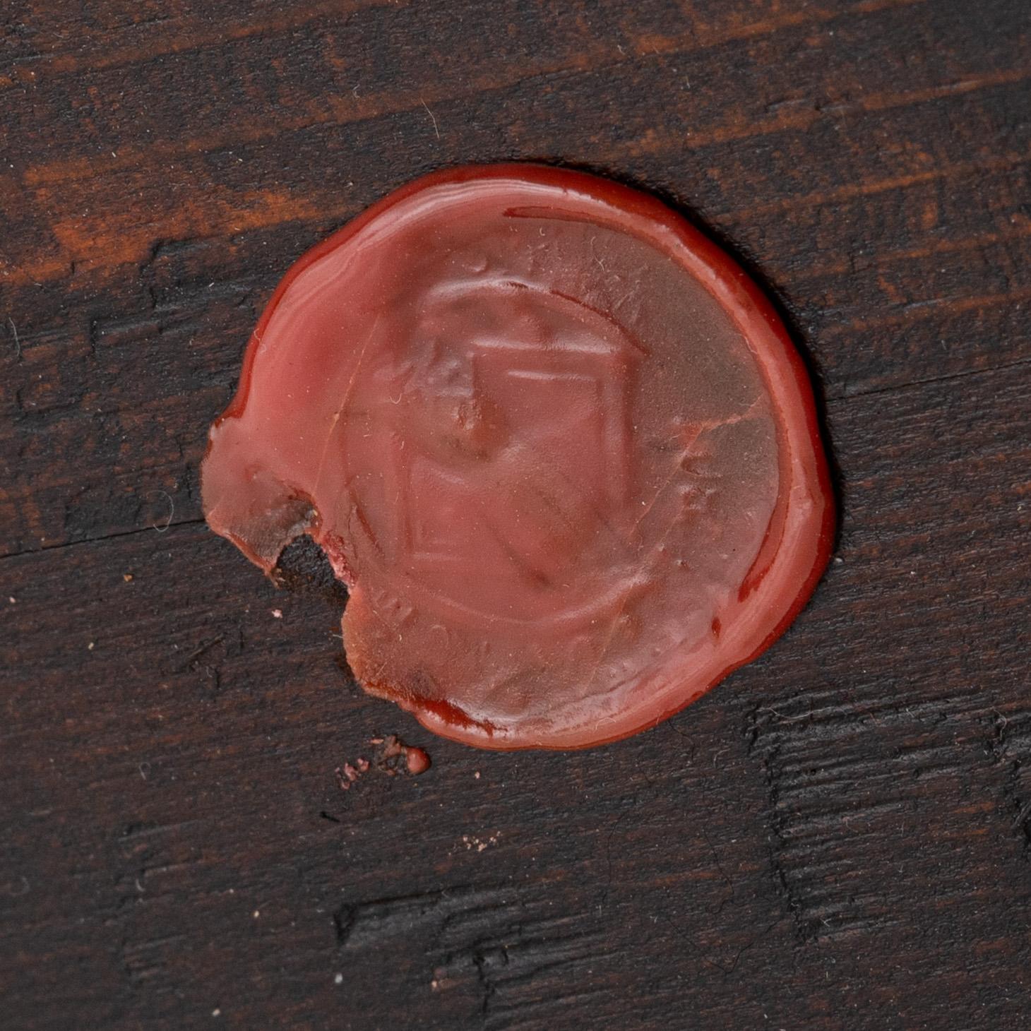 Skrin, lackat och patinerat trä, troligen Tibet, 1900-tal.