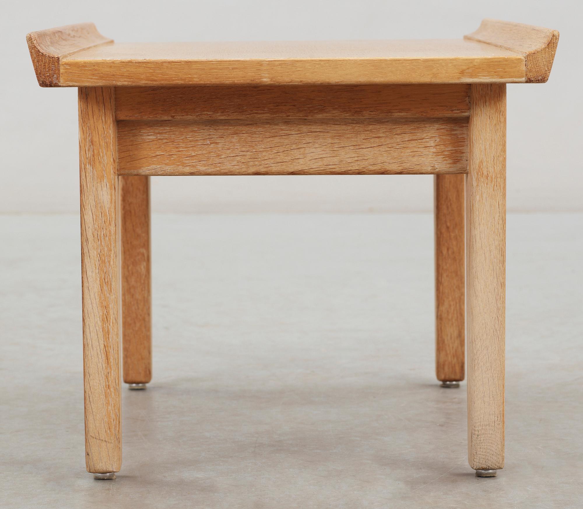 SOFFBORD, Borge Mogensen för A/S Mobler 1960, stämpelmärkt 436.