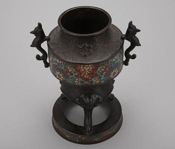 RÖKELSEKAR, metallblandning, cloisonné emalj, Japan, sannolikt 1800-tal.