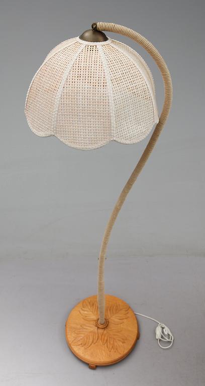 GOLVLAMPA, 1900-talets mitt.