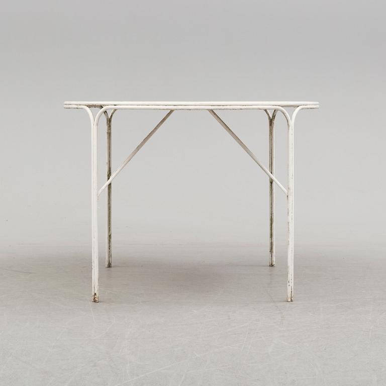 TRÄDGÅRDSGRUPP, 7 delar, 1900-talets första hälft.