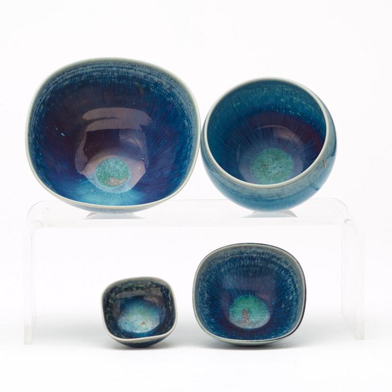 Berndt Friberg, vaser, 8 st och skålar, 4 st, Gustavsbergs Studio, bl a 1969.