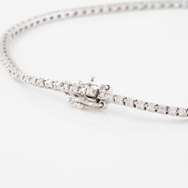 ARMBAND, sk tennisarmband, med briljantslipade diamanter ca 0.40 ct.