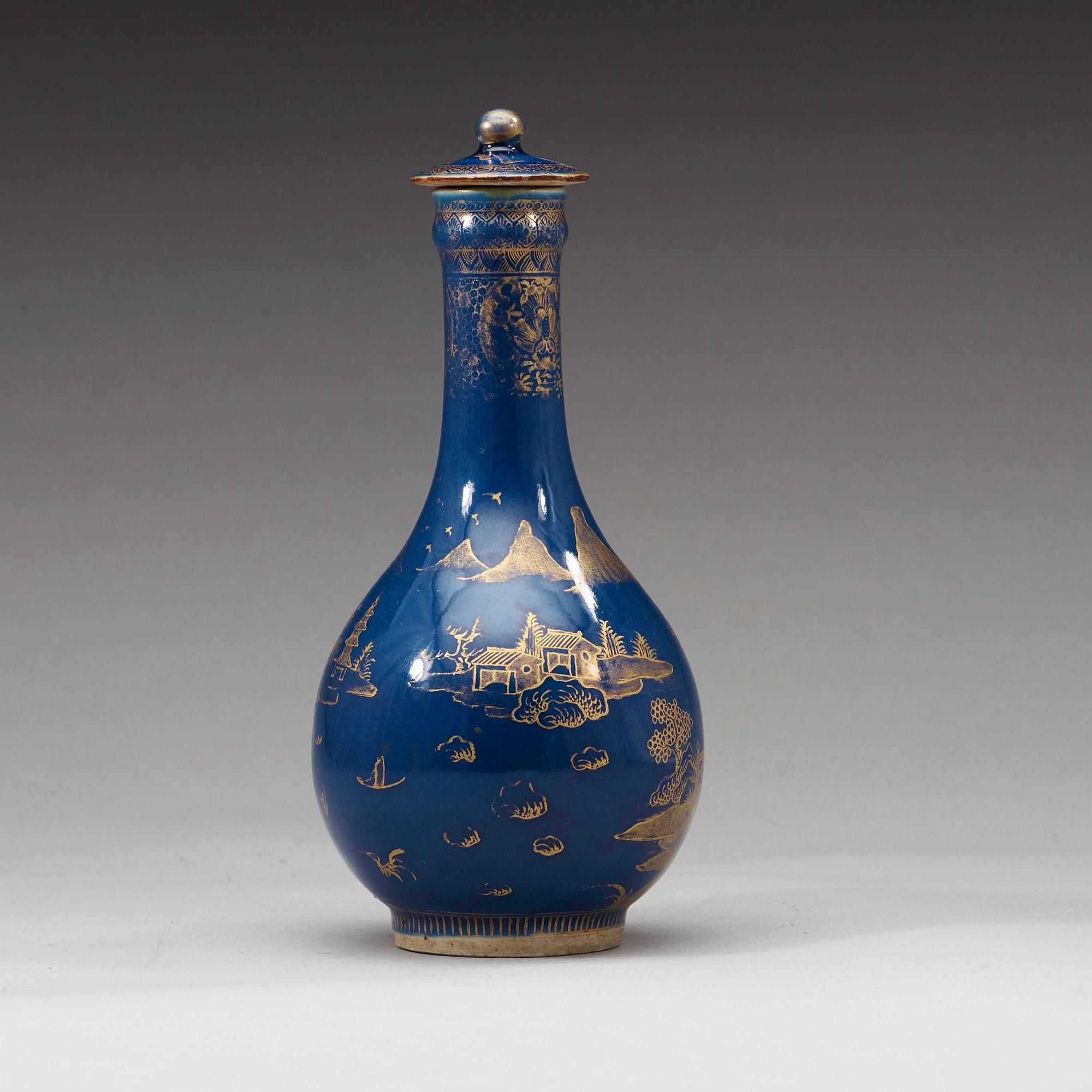 FLASKA med LOCK, porslin. Qingdynastin, 1700-tal.