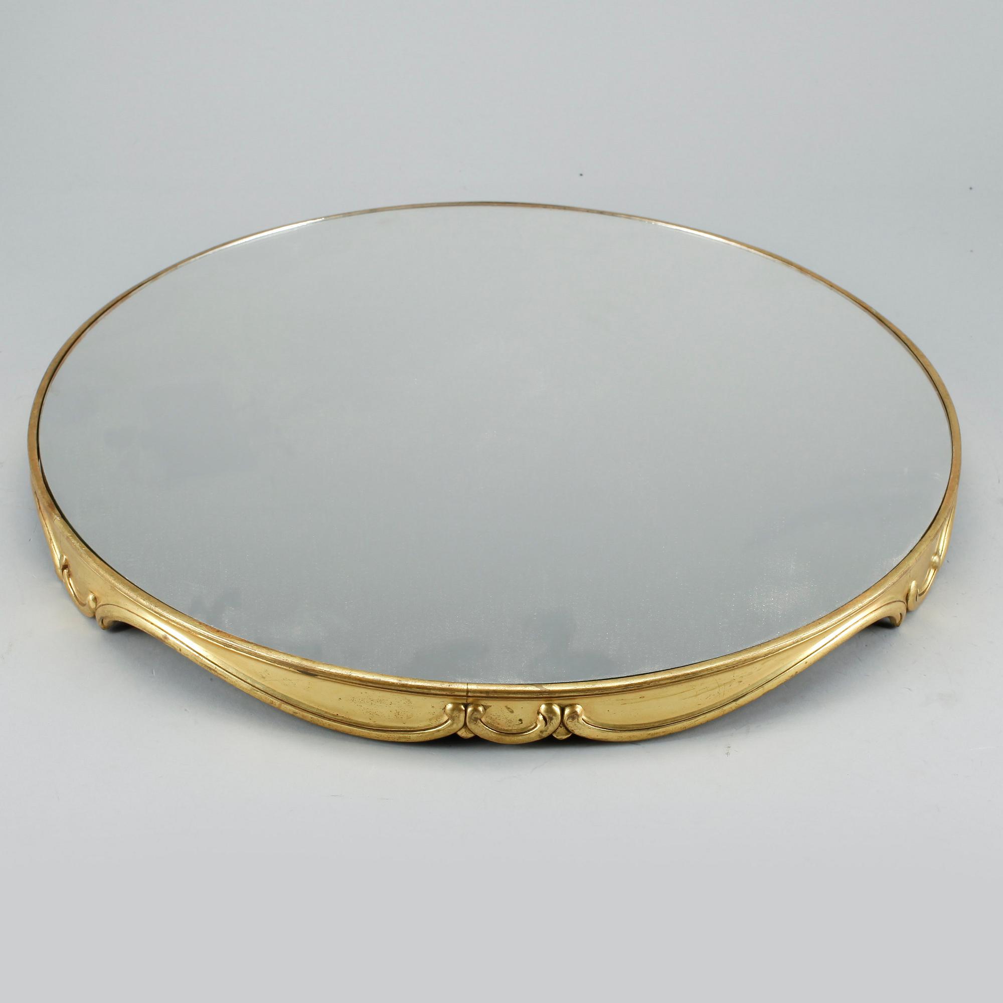 BORDSPLATEAU, brons samt spegelglas, 1800/1900-tal.