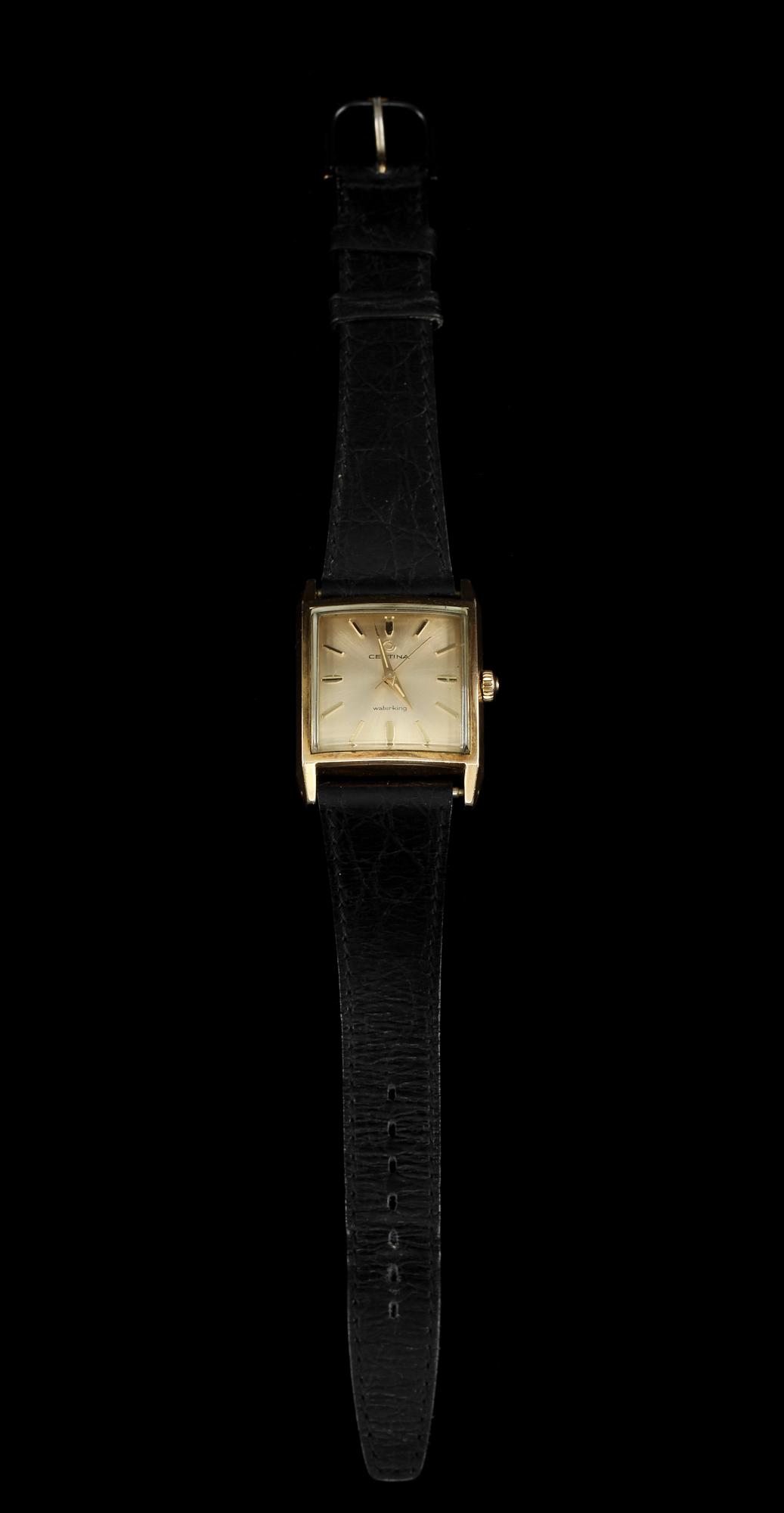 HERRARMBANDSUR, gulddublé och stål. Certina, 1900-talets tredje kvartal.