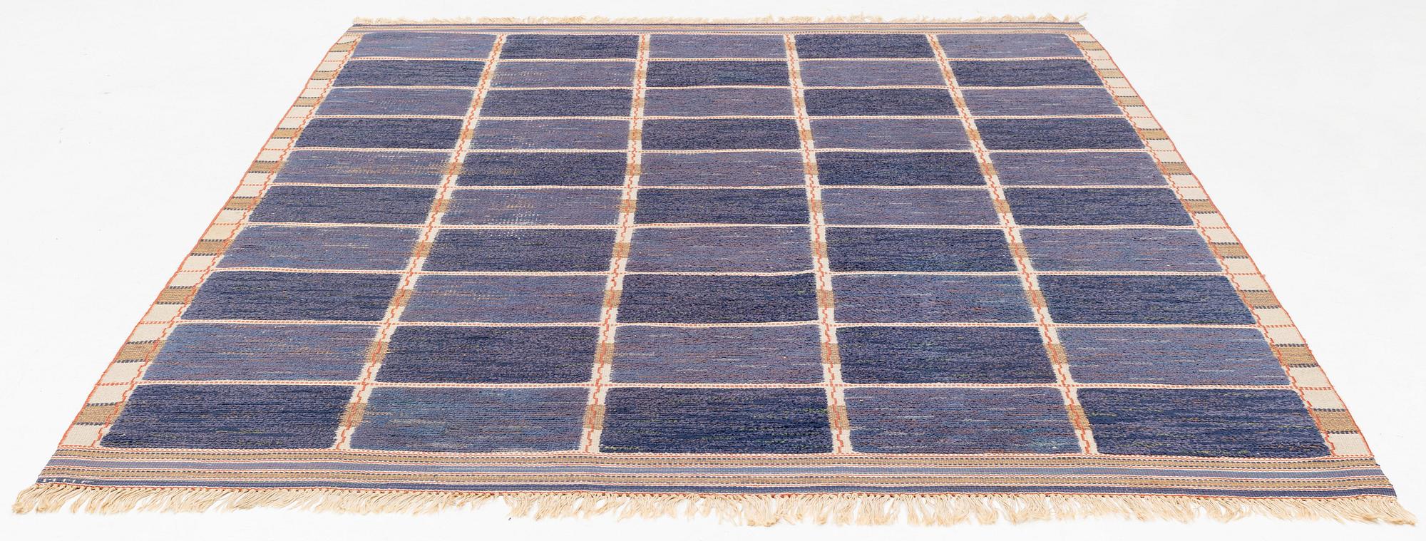 Märta Måås-Fjetterström, matta, "Rutig blå halvflossa", reliefflossa, ca 330 x 225 cm, signerad MMF.