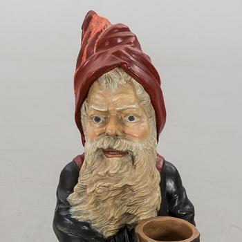 TOMTEFIGUR, keramik,  troligen Tyskland, 1900-talets början.