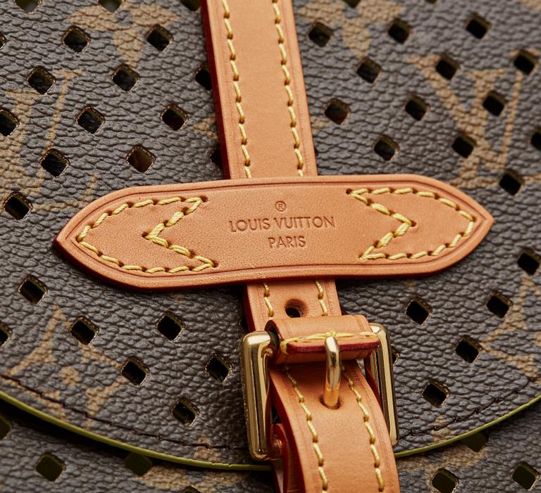 VÄSKA, "Chantilly Perfo Mono", Louis Vuitton.