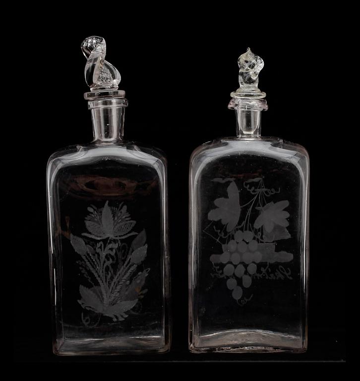 KARAFFER, 2 st, glas, 1800-talets mitt.