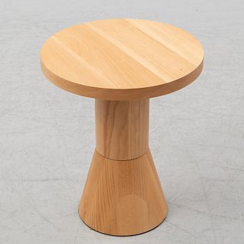 Chris Martin, a 'Draft table', Massproductions.