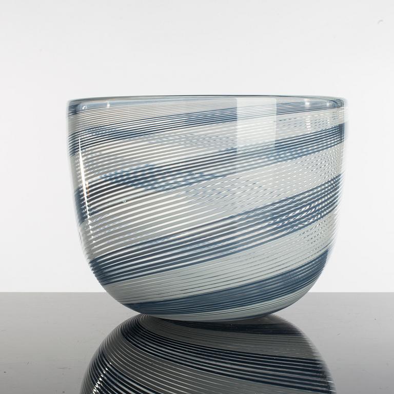 HEIKKI ORVOLA, two bowls, glass, signed, Nuutajärvi, Notsjö, Finland.