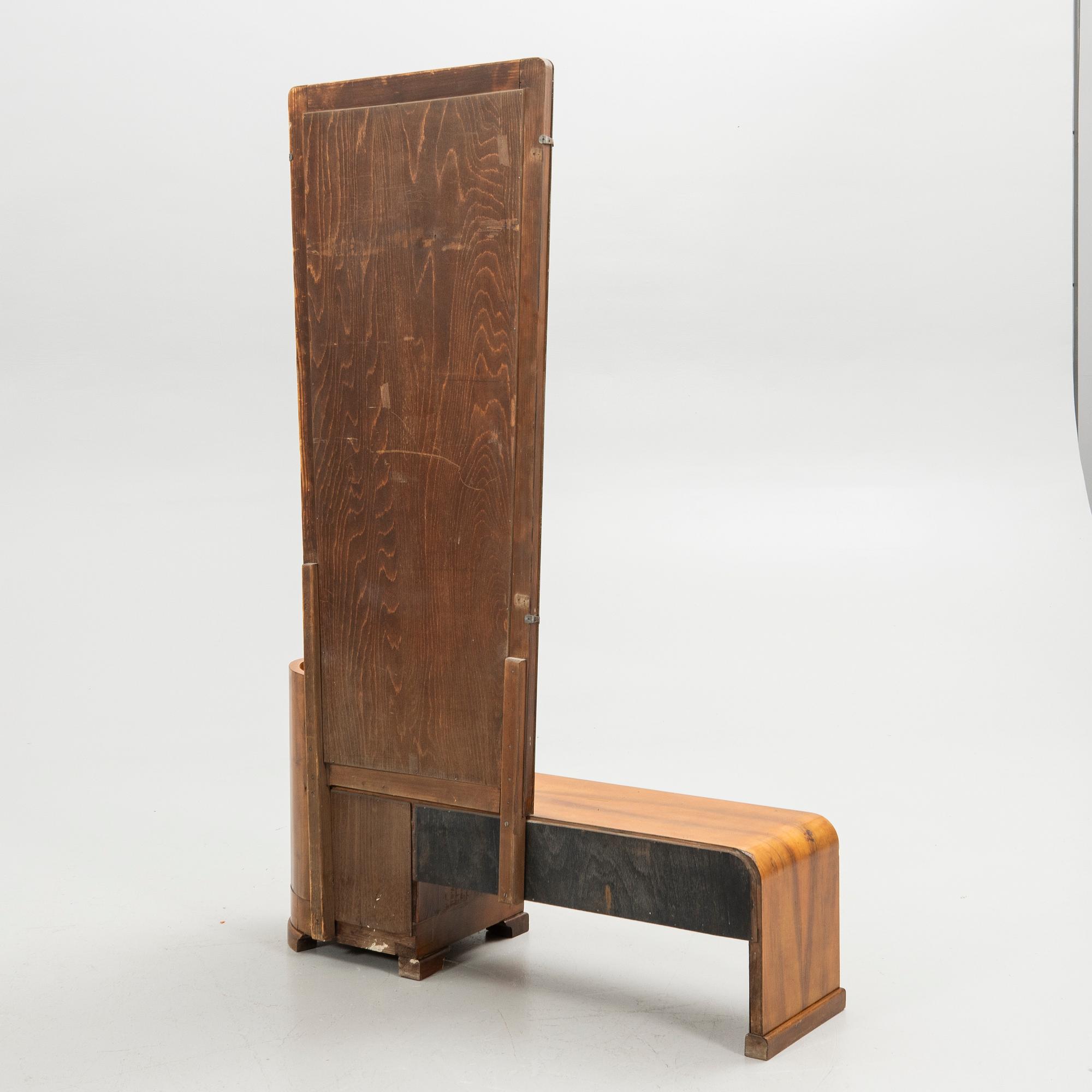 Console table with mirror, first half of the 20th century.