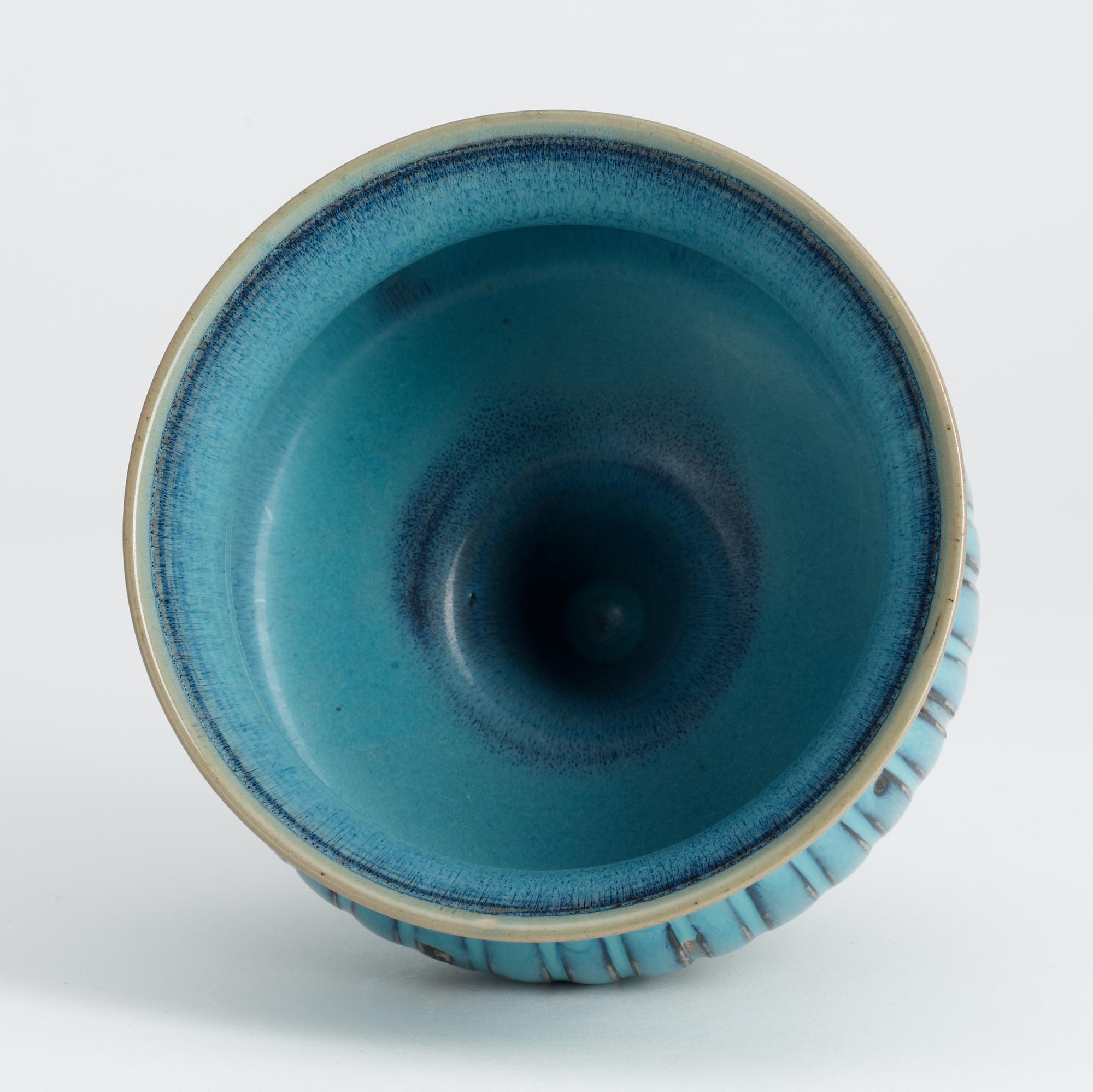 A Wilhelm Kåge 'Farsta spirea' stoneware vase, Gustavsberg studio 1957.