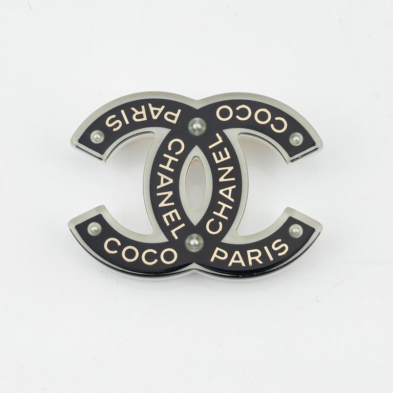 Chanel, brosch, 2016.