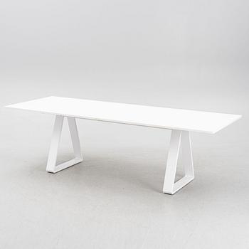 Thomas Eriksson, a "Bermuda" table from Asplund.