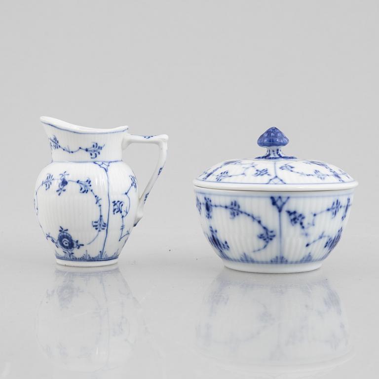 A set of 29 pieces coffee service, porcelain, "Musselmalet", Royal Copenhagen.