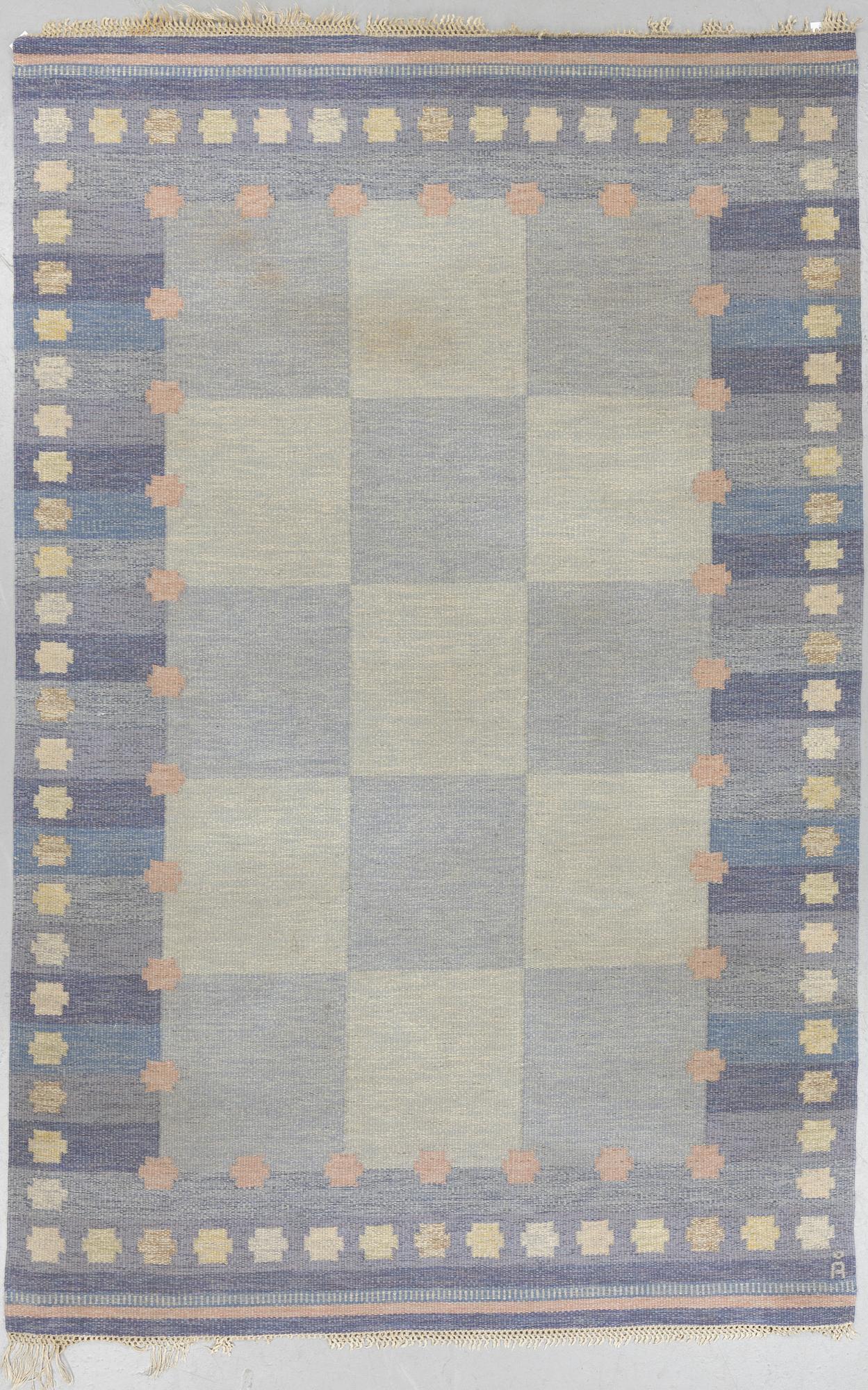 Anna-Johanna Ångström, matta, rölakan, signerad Å, ca 298 x 194 cm.