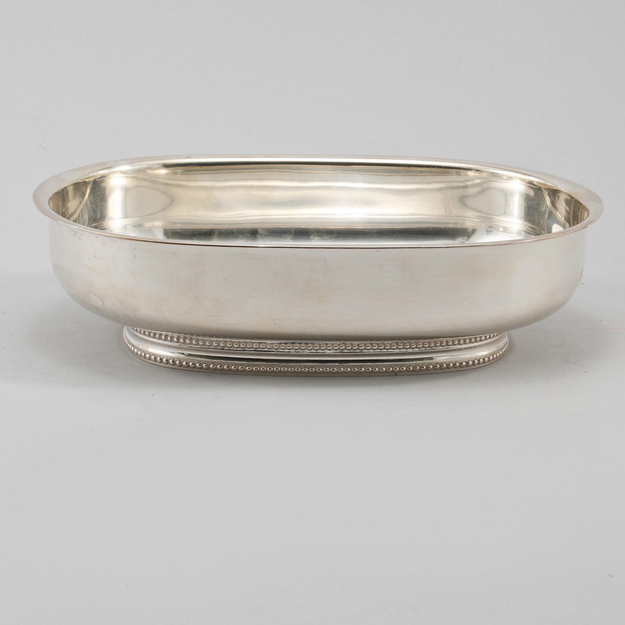 SKÅL, silver, Vera Ferngren, GAB, 1967, vikt 534 gram.