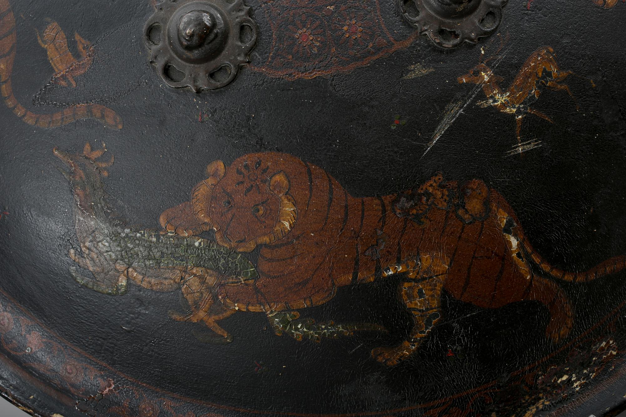 SKÖLD, orientalisk, 1800-tal.