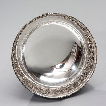 SKÅL, silver, A. Harkon Kulta, Lahtis 1979. Vikt 740 g.