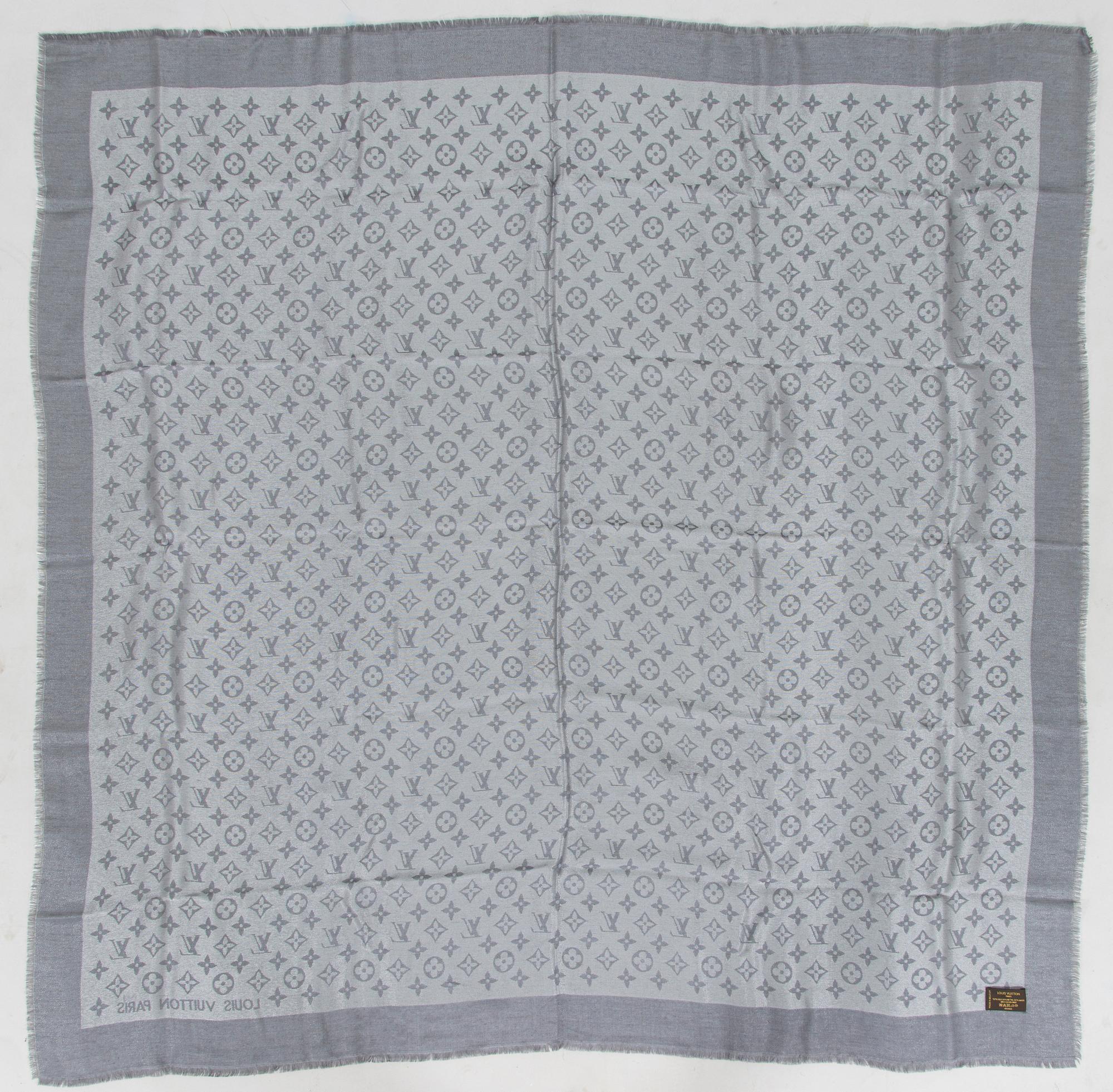 Louis Vuitton, a shawl, "Monogram Shine Shawl".