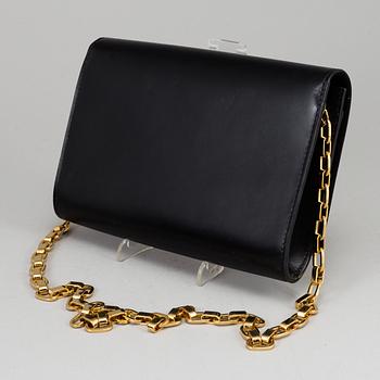 LOUIS VUITTON, 'Chain Louise GM'.