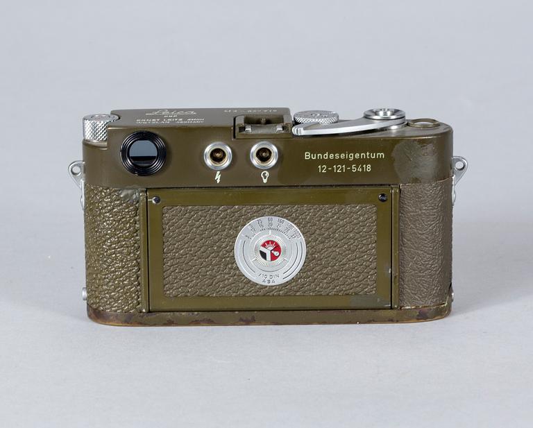 KAMERA, Leica M3 Olive, tillverkad för den Tyska armén, nr. 927717, Wetzlar, Tyskland, 1958.